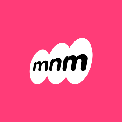 Logotipo de VRT MNM