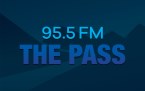 Logotipo de 95.5 THE PASS