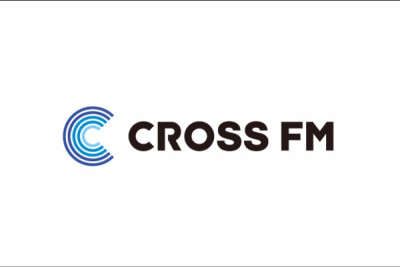 Green Station Cross fmのロゴ