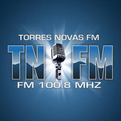 Logotipo de Rádio Torres Novas FM