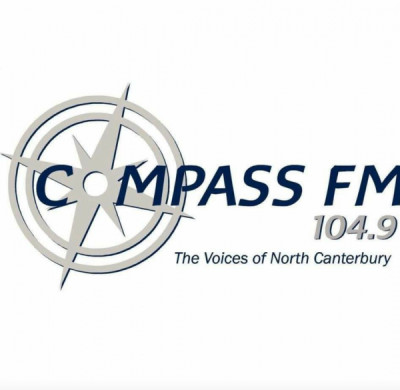 Compass FM 104.9 logo